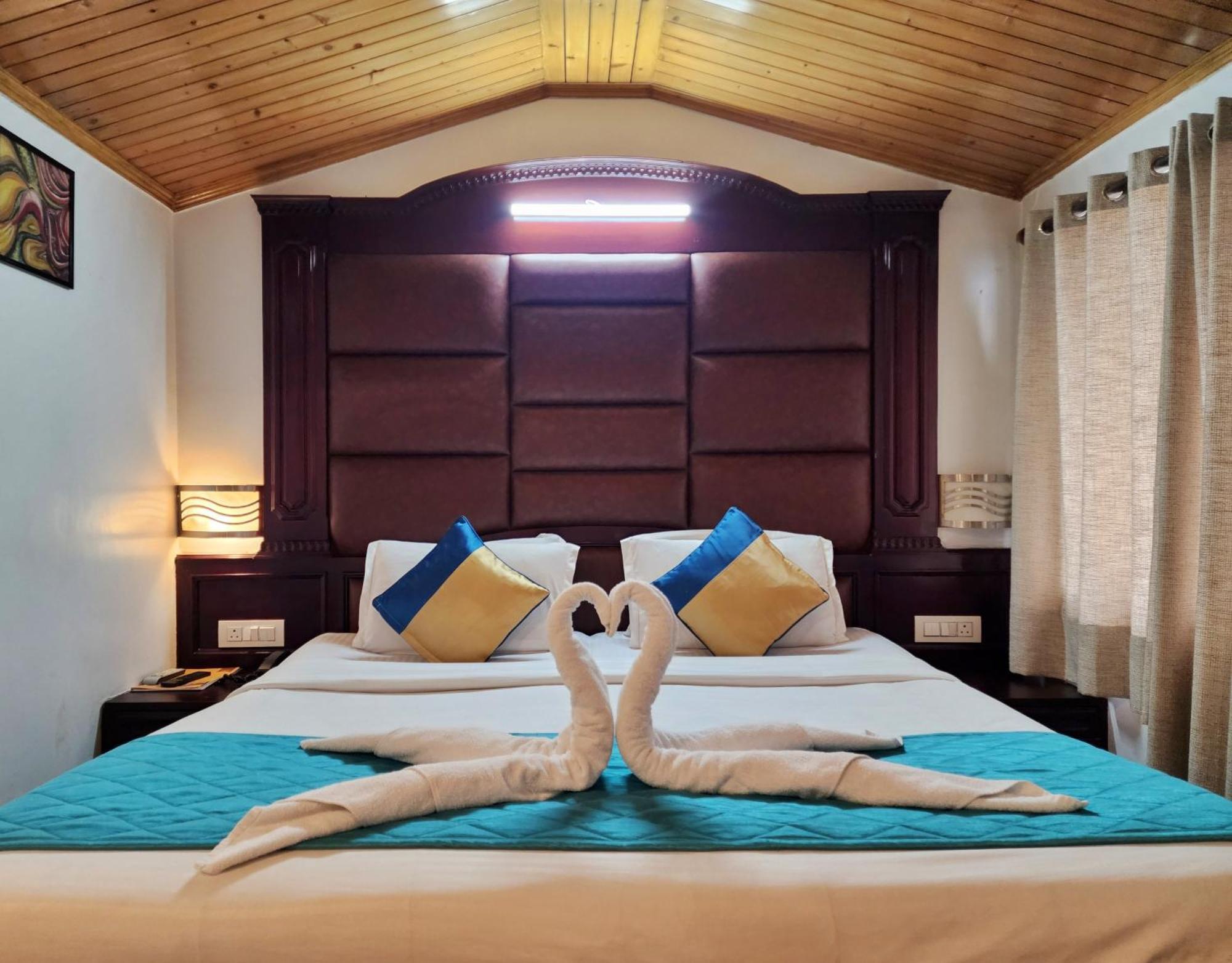 Hotel Surya Shimla Exterior photo