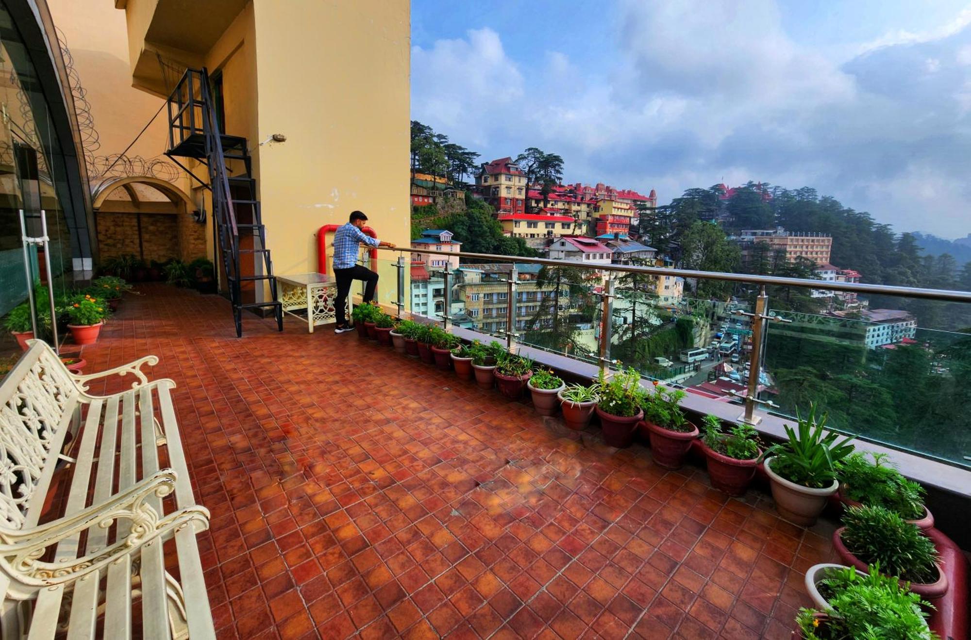 Hotel Surya Shimla Exterior photo